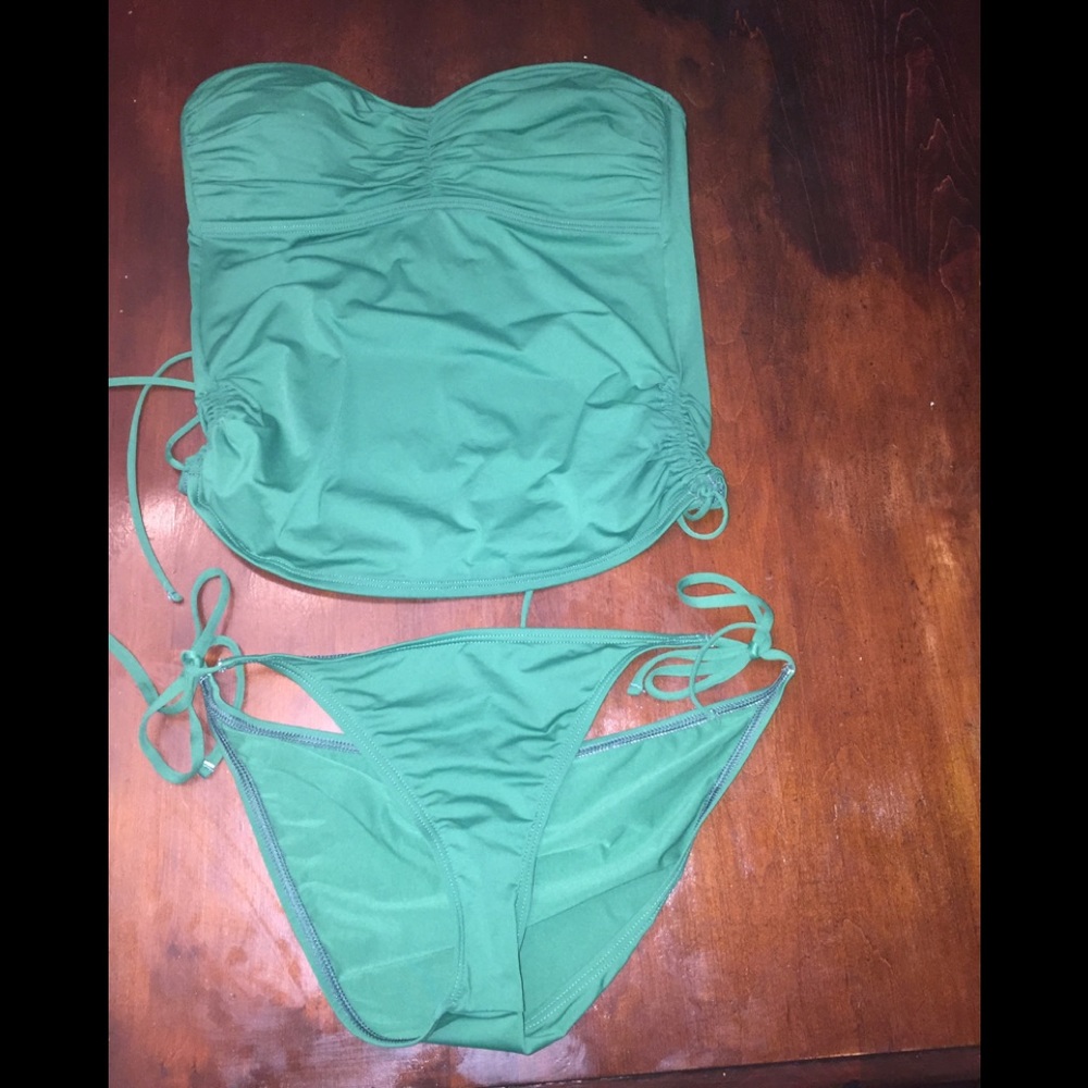 Tommy Bahama tankini